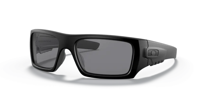 Oakley OO9253-06 925306 มุมเอียง 3/4