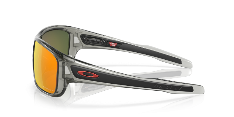 แว่นกันแดด Oakley OO9263-57 926357 มุมข้าง กรอบบานกว้างทรง XXL