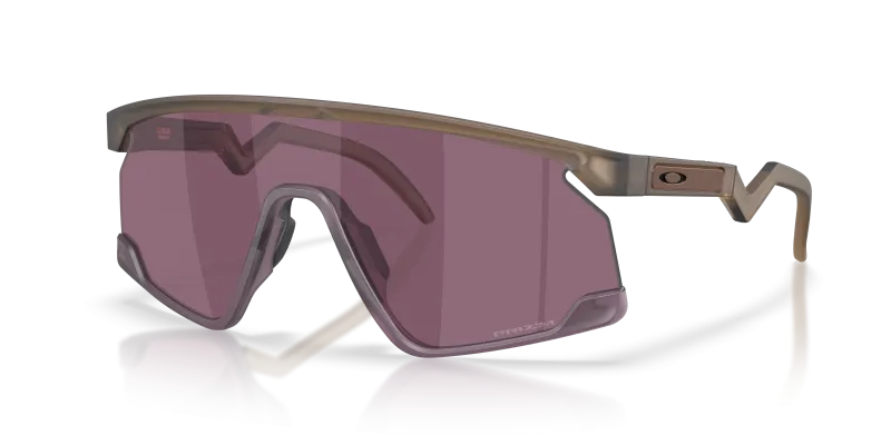 Oakley OO9280-22 928022 แว่นกันแดด Translucent Mahogany Prizm Road Black ทุกเพศ