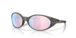 แว่นกันแดด Oakley Eyejacket Redux OO9438-41 Matte Grey Smoke Prizm Snow Sapphire แว่นกันแดด Oakley OO9438-41 มุมเฉียง สีเทาควันด้าน สำหรับผู้ชาย