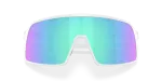 แว่นกันแดด Oakley Sutro S OO9462-15 Matte White Prizm Sapphire แว่นกันแดด Oakley OO9462-15 close-up ด้านหน้า