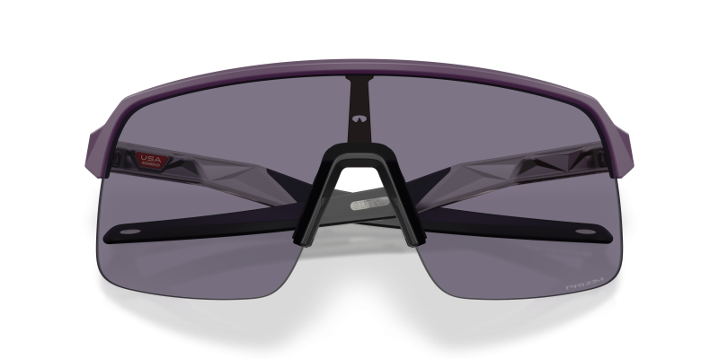 Oakley OO9463A-38 946338 close-up ด้านหน้า