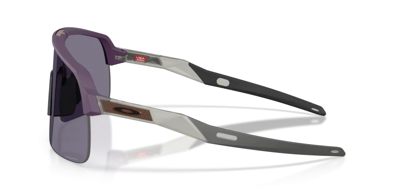 แว่นกันแดด Oakley OO9463A-38 946338 มุมข้าง ทรงชีลด์ Low Bridge Fit