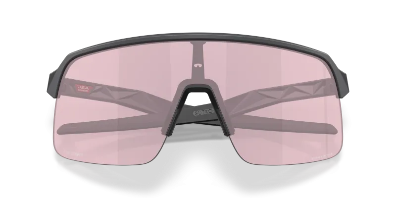 Oakley OO9463A-39 946339 close-up ด้านหน้า