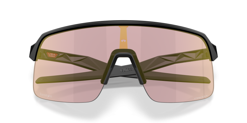 Oakley OO9463A-40 946340 close-up ด้านหน้า