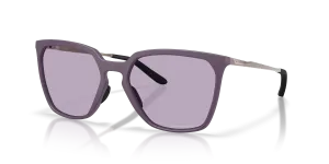 แว่นกันแดด Oakley OO9480-13 มุมเฉียง สีมะเขือม่วงเนื้อแมท สำหรับผู้หญิง