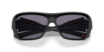 แว่นกันแดด Oakley Chaminade OO9492-09 Black Suede Prizm Grey Oakley OO9492-09 949209 close-up ด้านหน้า