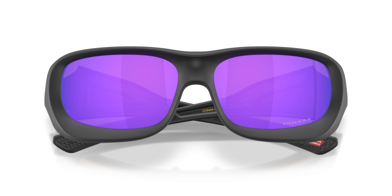 แว่นกันแดด Oakley OO9494-08 close-up ด้านหน้า