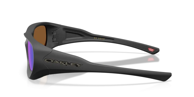 แว่นกันแดด Oakley OO9494-08 มุมข้าง ขาแว่นสีหนังกลับสีดำ