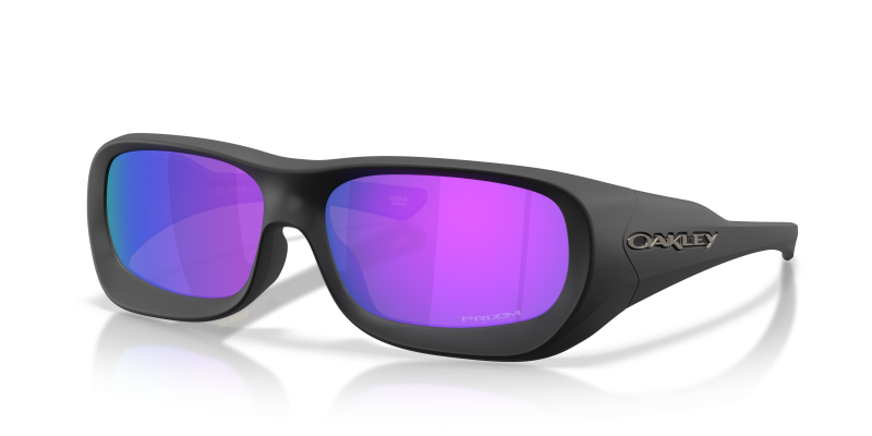 แว่นกันแดด Oakley De Soto OO9494-08 Black Suede Prizm Violet แว่นกันแดด Oakley OO9494-08 มุมเฉียง สีหนังกลับสีดำ สำหรับทุกเพศ