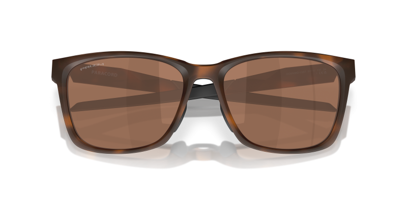 Oakley OO9506D 950603 close-up ด้านหน้า