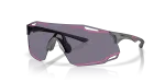 แว่นกันแดด Oakley OO9513D-10 มุมเฉียง สีเทาควันด้าน สำหรับทุกเพศ