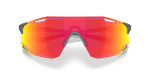 แว่นกันแดด Oakley Cybr Dyno OO9513D-12 Matte Crystal Black Prizm Ruby แว่นกันแดด Oakley OO9513D-12 close-up ด้านหน้า