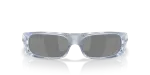 แว่นกันแดด Oakley OO9522-08 ด้านหน้า