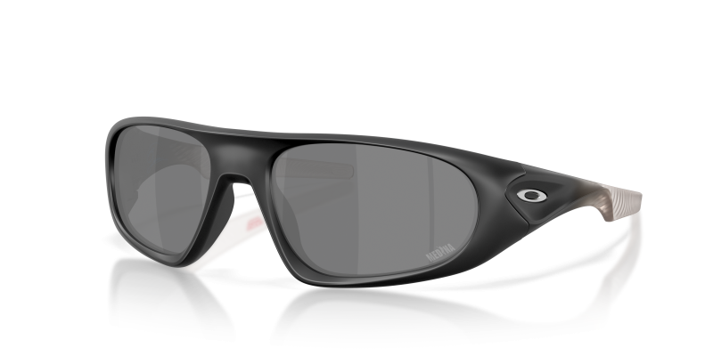 แว่นกันแดด Oakley Neoforma OO9528-09 Matte Black Prizm Black แว่นกันแดด Oakley OO9528-09 มุมเฉียง สีดำด้าน สำหรับทุกเพศ