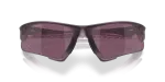 แว่นกันแดด Oakley OO9532-11 close-up ด้านหน้า