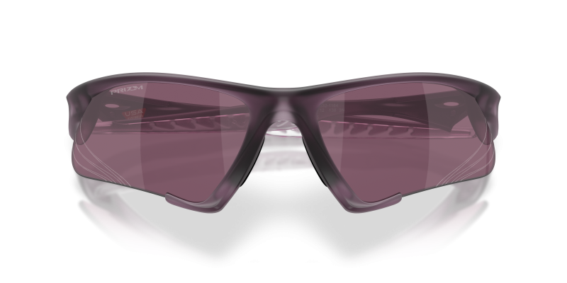แว่นกันแดด Oakley OO9532-11 close-up ด้านหน้า