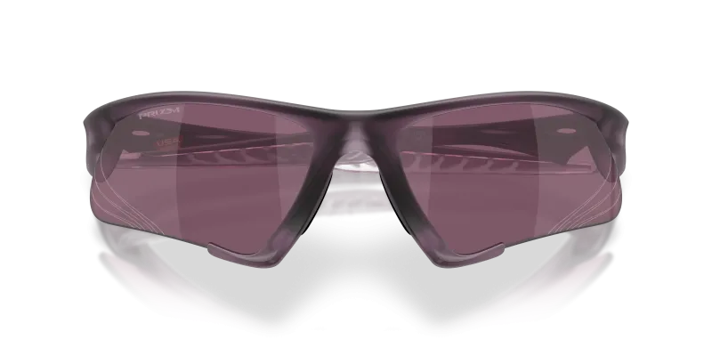 แว่นกันแดด Oakley OO9532-11 close-up ด้านหน้า