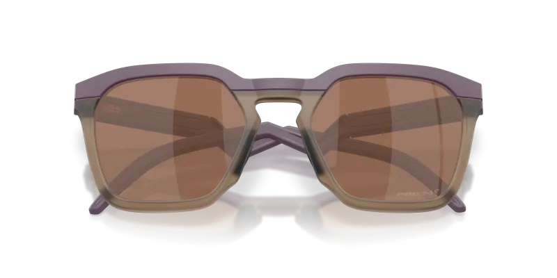 แว่นกันแดด Oakley OO9533-11 close-up ด้านหน้า