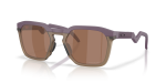 แว่นกันแดด Oakley HSTN SQ OO9533-11 Matte Aubergine Prizm Tungsten Polarized แว่นกันแดด Oakley OO9533-11 มุมเฉียง สีมะเขือม่วงเนื้อแมท สำหรับทุกเพศ