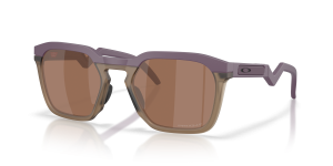 แว่นกันแดด Oakley OO9533-11 มุมเฉียง สีมะเขือม่วงเนื้อแมท สำหรับทุกเพศ