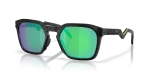 แว่นกันแดด Oakley OO9533-13 มุมเฉียง สี Matte Black Ink สำหรับทุกเพศ