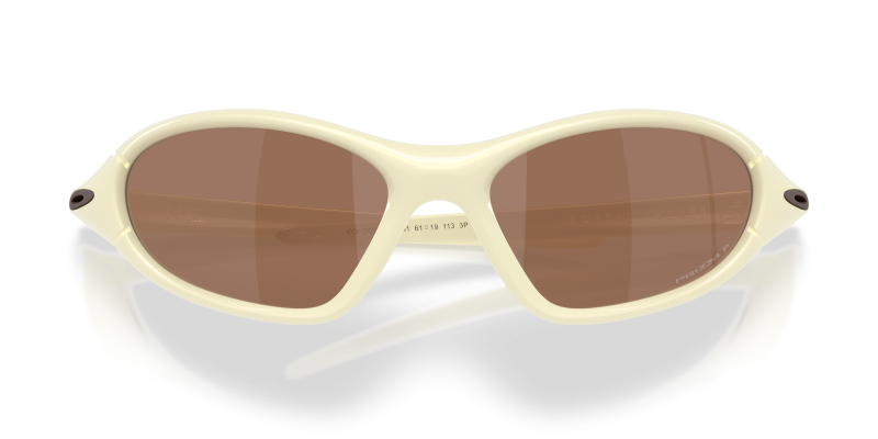 แว่นกันแดด Oakley OO9536-03 close-up ด้านหน้า