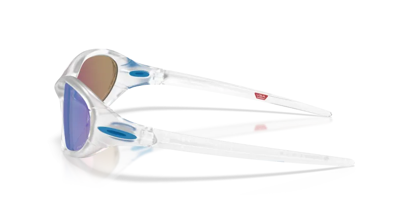 แว่นกันแดด Oakley OO9536-07 มุมข้าง ขาแว่นสีใสด้าน