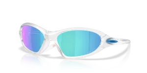 แว่นกันแดด Oakley OO9536-07 มุมเฉียง สีใสด้าน สำหรับทุกเพศ