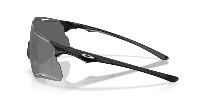 แว่นกันแดด Oakley OO9538D-01 มุมข้าง ขาแว่นสีดำขัดเงา