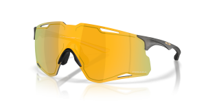 แว่นกันแดด Oakley OO9538D-03 มุมเฉียง สีเทา สำหรับทุกเพศ
