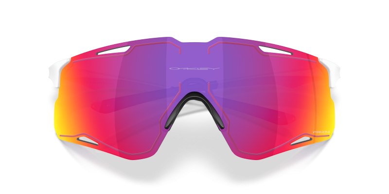 แว่นกันแดด Oakley OO9538D-04 close-up ด้านหน้า
