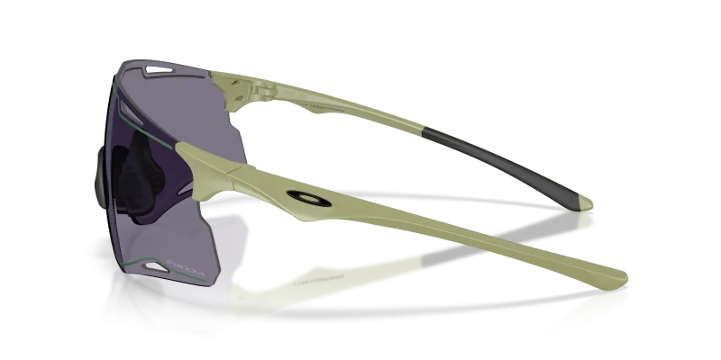 แว่นกันแดด Oakley OO9538D-08 มุมข้าง ขาแว่นสีพาโลมาขัดเงา