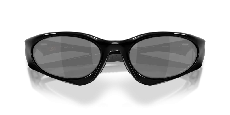 แว่นกันแดด Oakley OO9539-02 close-up ด้านหน้า