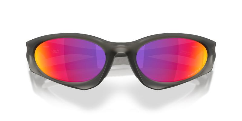 แว่นกันแดด Oakley OO9539-05 close-up ด้านหน้า