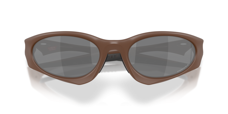 แว่นกันแดด Oakley OO9539-06 close-up ด้านหน้า