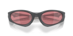 แว่นกันแดด Oakley Suture Coat OO9539-08 Matte Carbon Prizm Dark Golf แว่นกันแดด Oakley OO9539-08 close-up ด้านหน้า