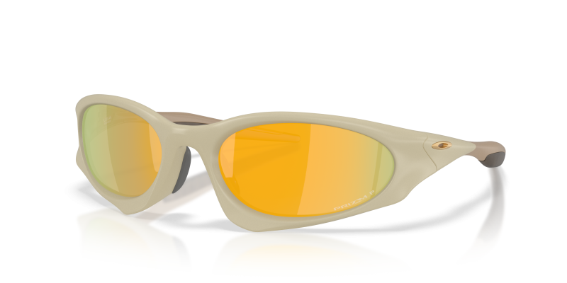 แว่นกันแดด Oakley Suture Coat OO9539-10 ทรายด้าน Prizm 24K Polarized แว่นกันแดด Oakley OO9539-10 มุมเฉียง สีทรายด้าน สำหรับทุกเพศ