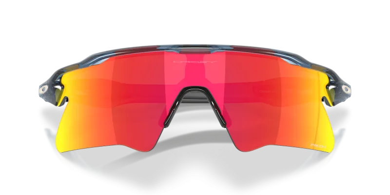 แว่นกันแดด Oakley OO9541-07 close-up ด้านหน้า