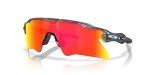 แว่นกันแดด Oakley Radar EV Heater OO9541-07 สีห้วงเหวโปร่งใส Prizm Ruby แว่นกันแดด Oakley OO9541-07 มุมเฉียง สีห้วงเหวโปร่งใส สำหรับทุกเพศ