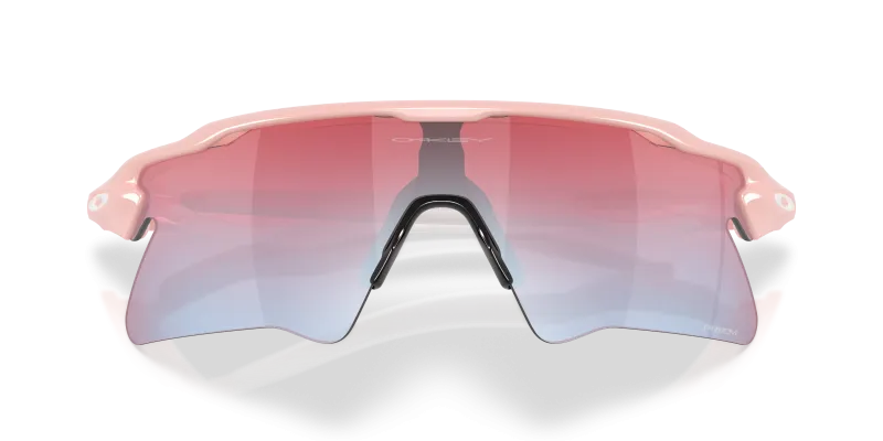 แว่นกันแดด Oakley OO9541-08 close-up ด้านหน้า