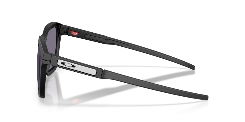แว่นกันแดด Oakley OO9555-01 มุมข้าง ขาแว่นสีดำด้าน
