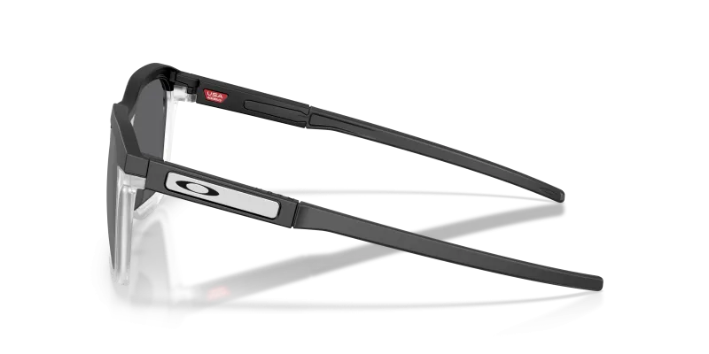 แว่นกันแดด Oakley OO9555-05 มุมข้าง ขาแว่นสีดำด้าน