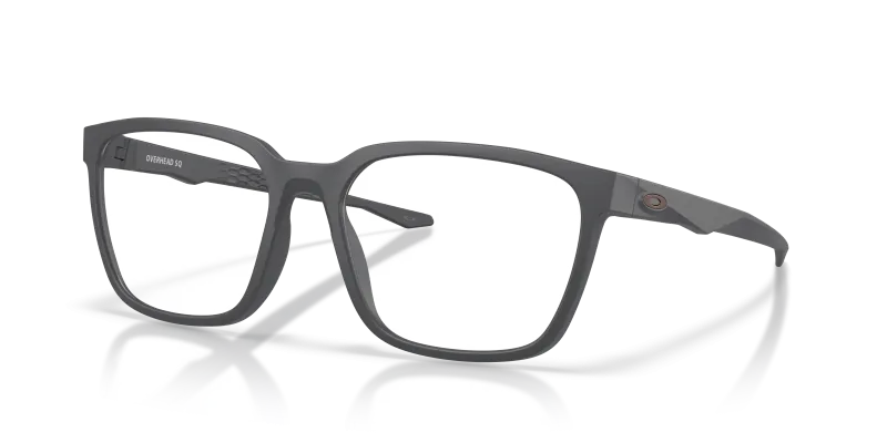 กรอบแว่นสายตา Oakley Overhead SQ OX8207-05 Matte Carbon แว่นสายตา Oakley OX8207-05 มุมเฉียง สี Matte Carbon สำหรับผู้ชาย
