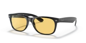 Rayban RB2132F-601/R6 แว่นกันแดดเวย์แฟเรอร์ดำเลนส์เหลืองคลาสสิก สำหรับทุกเพศ