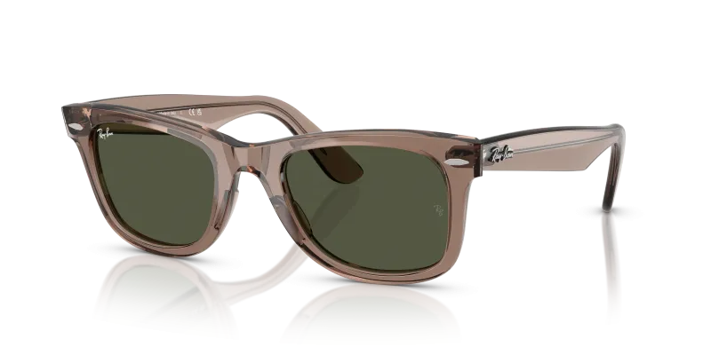 แว่นกันแดด Rayban RB2140F-682731 มุมเฉียง สีน้ำตาลอ่อนโปร่งใส สำหรับทุกเพศ
