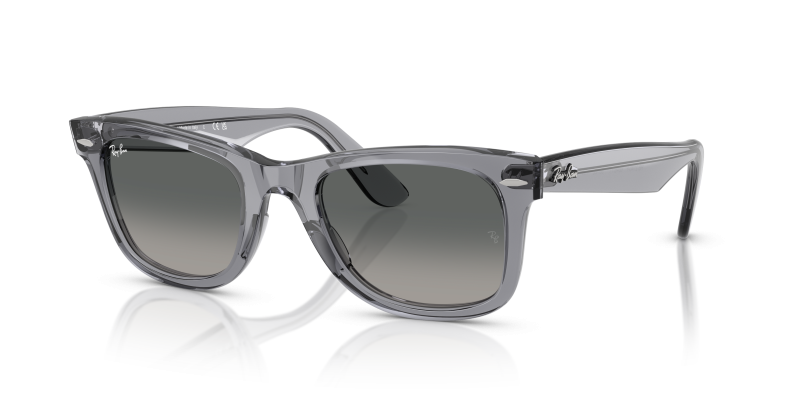 แว่นกันแดด Rayban Wayfarer RB2140F-684671 Transparent Grey Dark Grey Gradient แว่นกันแดด Rayban RB2140F-684671 มุมเฉียง สีเทาโปร่งใส สำหรับทุกเพศ