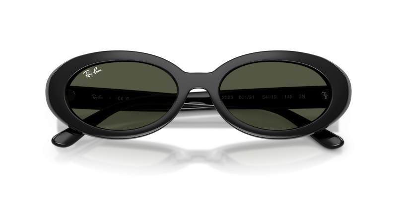 Rayban RB2223F 601/31 close-up ด้านหน้า