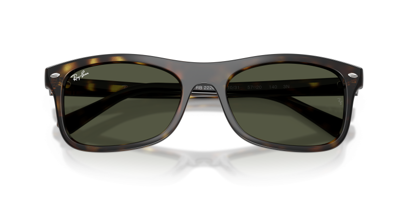 Rayban RB2226F 710/31 close-up ด้านหน้า