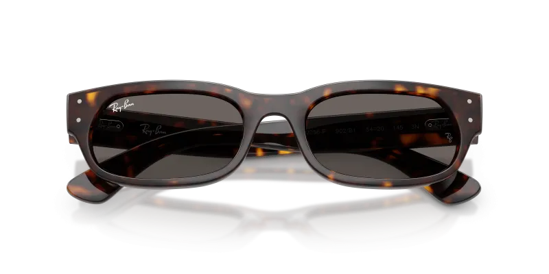 Rayban RB2236F-902/B1 902/B1 close-up ด้านหน้า